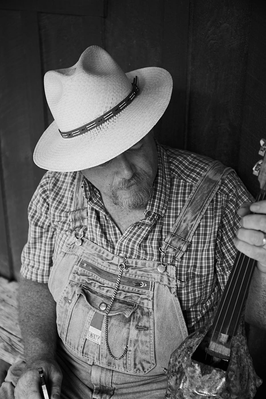 John Alvis with Gourd Fiddle