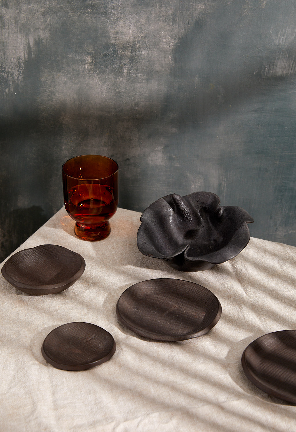 Black ceramics and amber glass